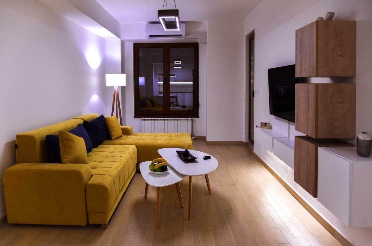 Lux Apartment Flatiron Skopje Exterior foto
